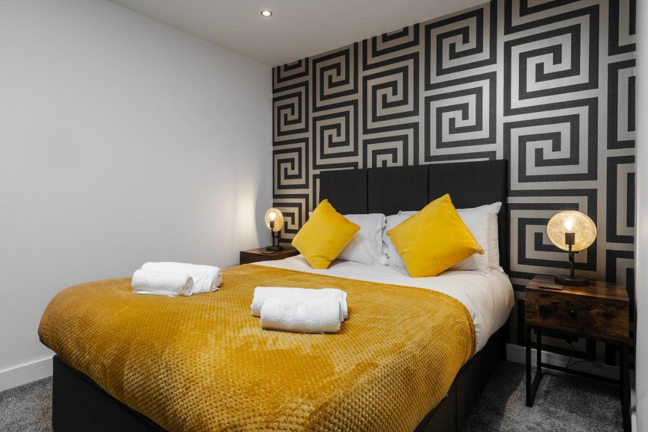 Victoria Home - 2 Bedroom Wi-Fi Parking Workers Хайд Экстерьер фото